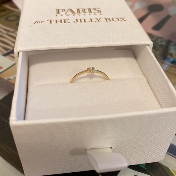 Jillian Harris Paris Jewellers Jilly Box heart ring - Picture 2 of 3